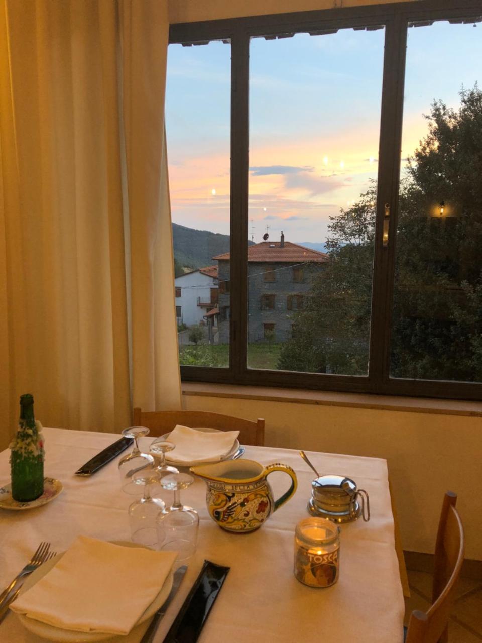 Albergo Ristorante Letizia Chiusi della Verna Dış mekan fotoğraf